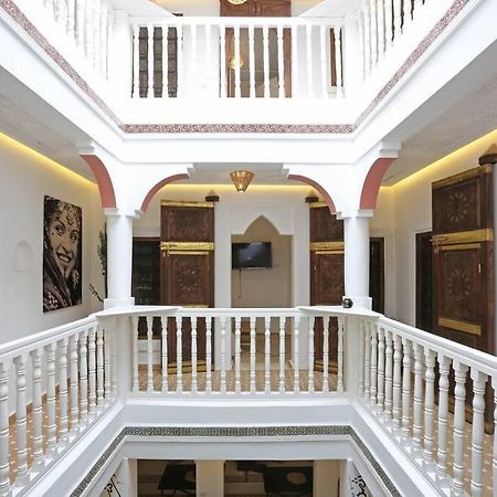 Riad El Khir En Centre Ville Rooftop Et Bassin Marrákes Kültér fotó