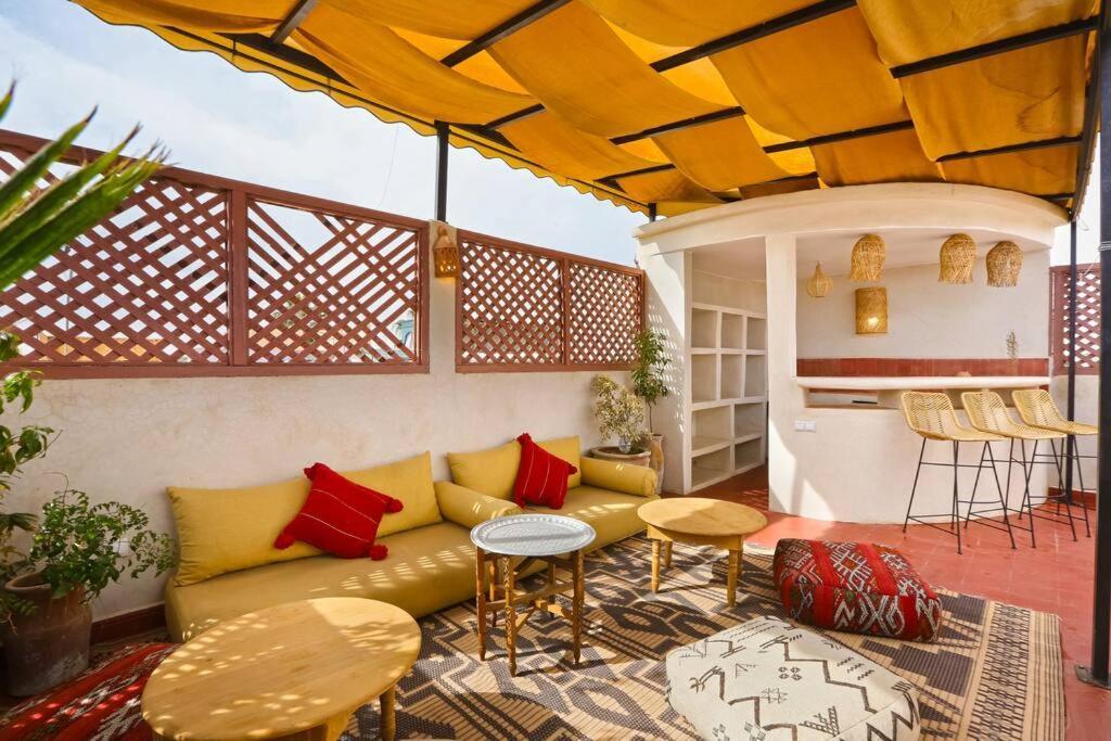 Riad El Khir En Centre Ville Rooftop Et Bassin Marrákes Kültér fotó