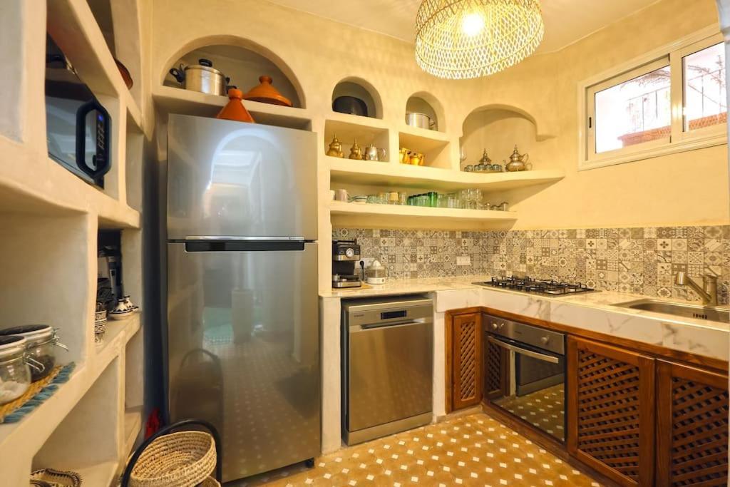 Riad El Khir En Centre Ville Rooftop Et Bassin Marrákes Kültér fotó