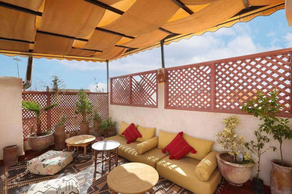 Riad El Khir En Centre Ville Rooftop Et Bassin Marrákes Kültér fotó