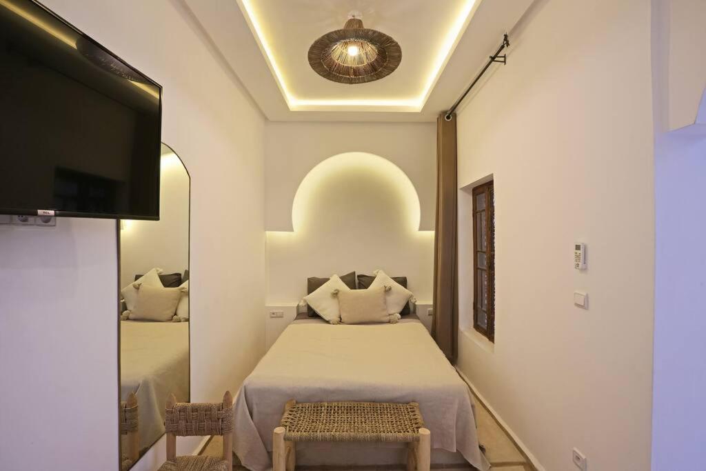 Riad El Khir En Centre Ville Rooftop Et Bassin Marrákes Kültér fotó